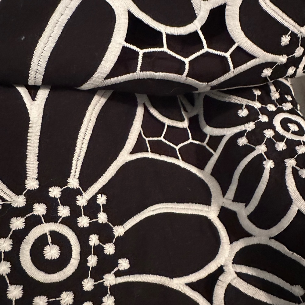 Anthropologie Black and White Floral Pencil Skirt - Picture 8 of 10